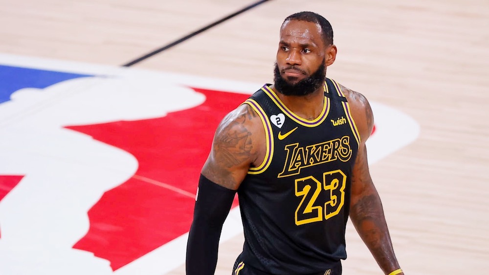 LeBron James |:  10 personas famosas que influyeron en la sociedad a través de su filantropía |  Zestradar