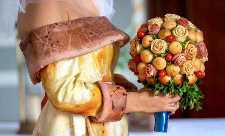Una boda temática de pizza acaba de hacerse realidad para los amantes de la pizza #3 |  Zest Radar: