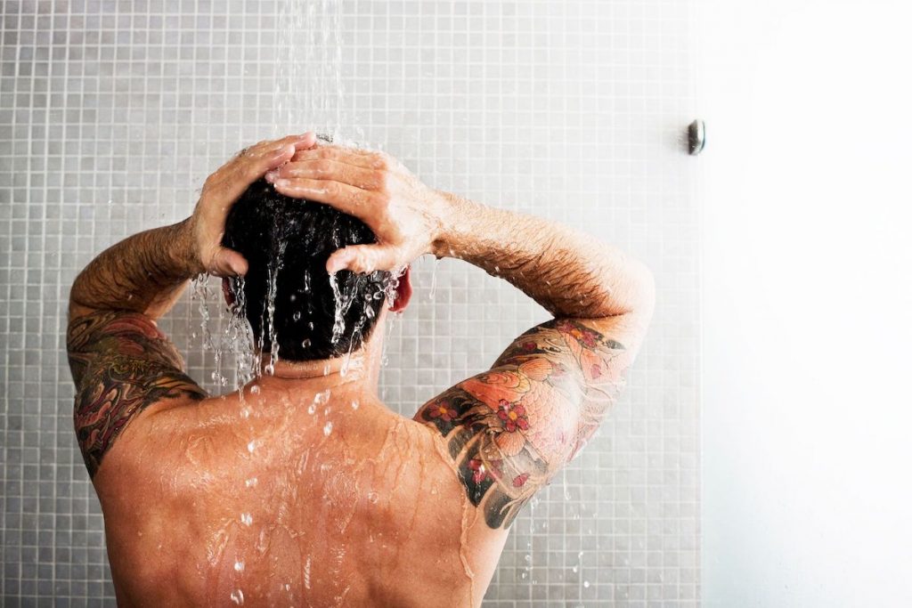 Ducha en capas |  Ideas para el día de spa en el hogar para hombres |  Zestradar