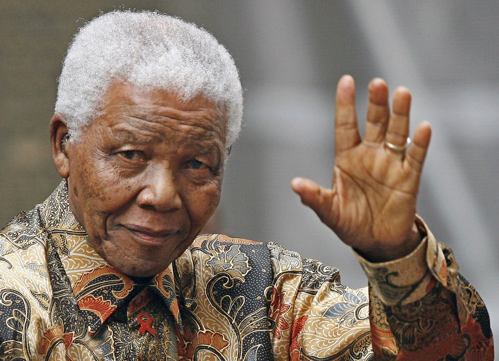 Nelson Mandela |:  Personajes famosos de los que no tenías idea han sido aceptados  Zestradar
