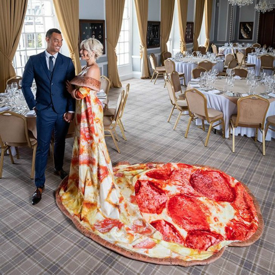 Una boda con el tema de la pizza acaba de convertirse en una realidad para los amantes de la pizza #1 |  Zest Radar: