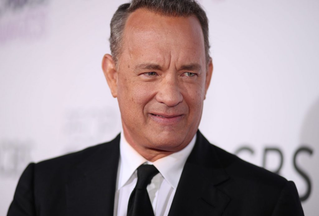     Tom Hanks  13 celebridades que dieron positivo por Covid-19 |  Zestradar
