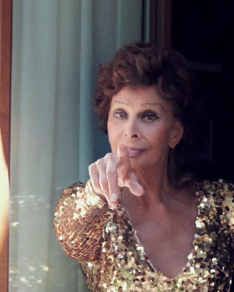 #6 |  Sophia Loren es vista por su hijo Edoardo Ponti  Zestradar