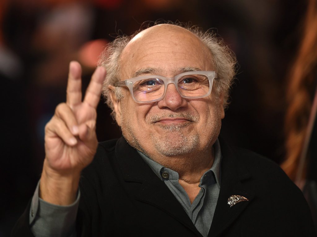 Danny De Vito |:  8 celebridades exitosas que desafían los estereotipos |  Zestradar