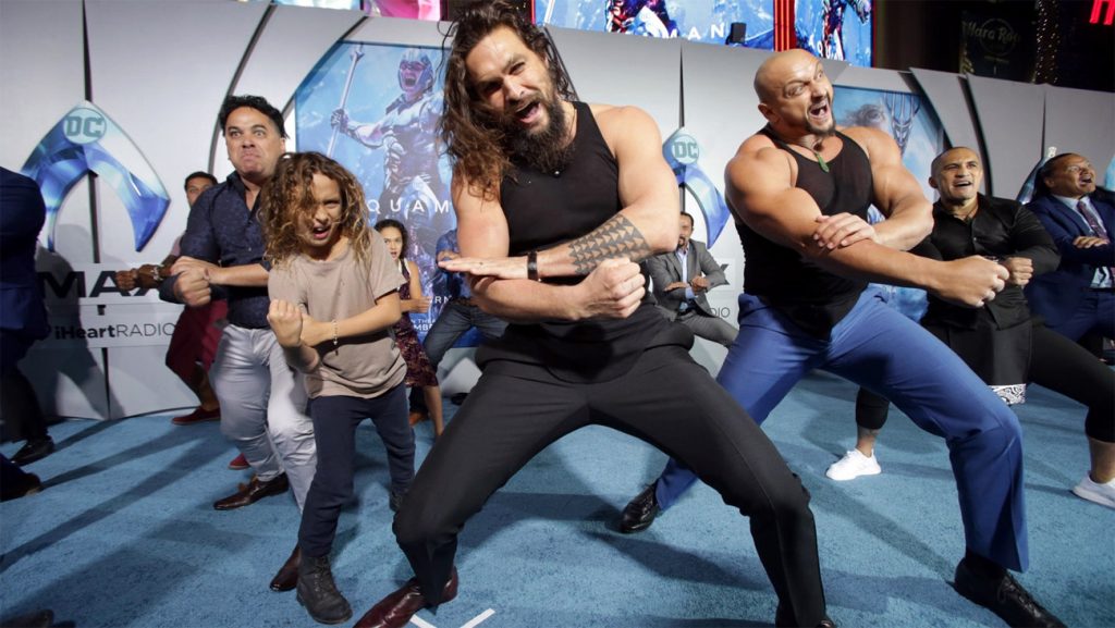 Conoce el baile Haka  8 cosas que todos deberían saber sobre Jason Momoa |  Zestradar