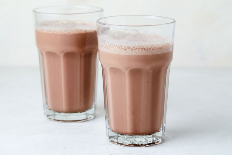 Leche chocolatada |:  Los mejores alimentos de alta energía cuando estás completamente aniquilado  Zestradar