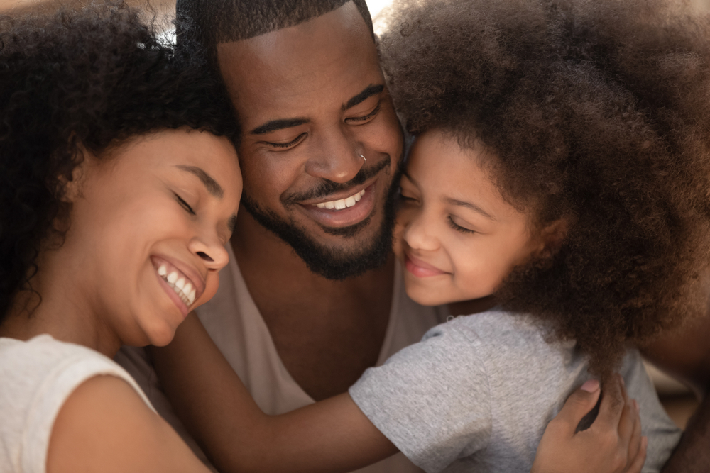 Los papás mejoran la salud mental  7 razones por las que un padre amoroso es importante en la vida de un niño  Zestradar