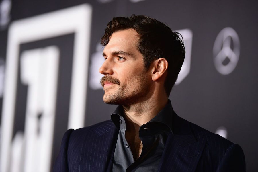 Escuchó el siguiente enlace  8 datos que no sabías sobre Henry Cavill |  Zestradar