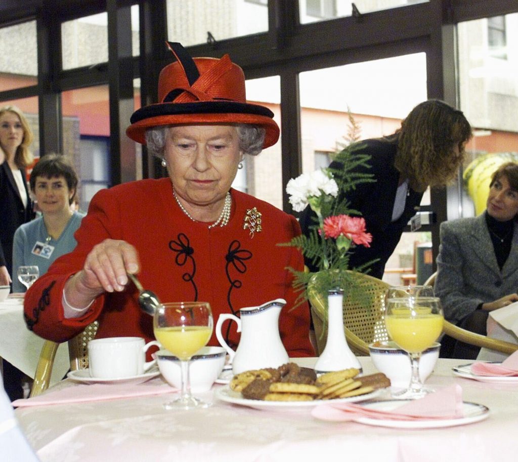 Reina Isabel II |  Menú presidencial.  comidas favoritas de los líderes mundiales |  Zestradar