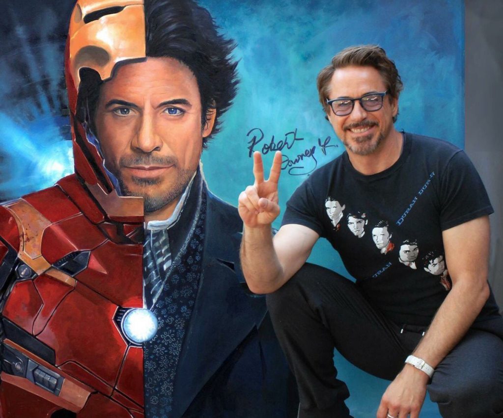 Robert Downey jr  8 superhéroes de películas que también son héroes en la vida real |  Zestradar