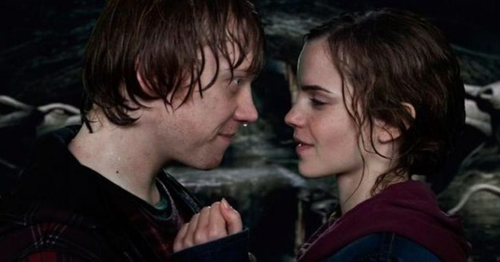 Harry Potter y las Reliquias de la Muerte Parte 2 |  Las escenas de besos más incómodas |:  Zestradar
