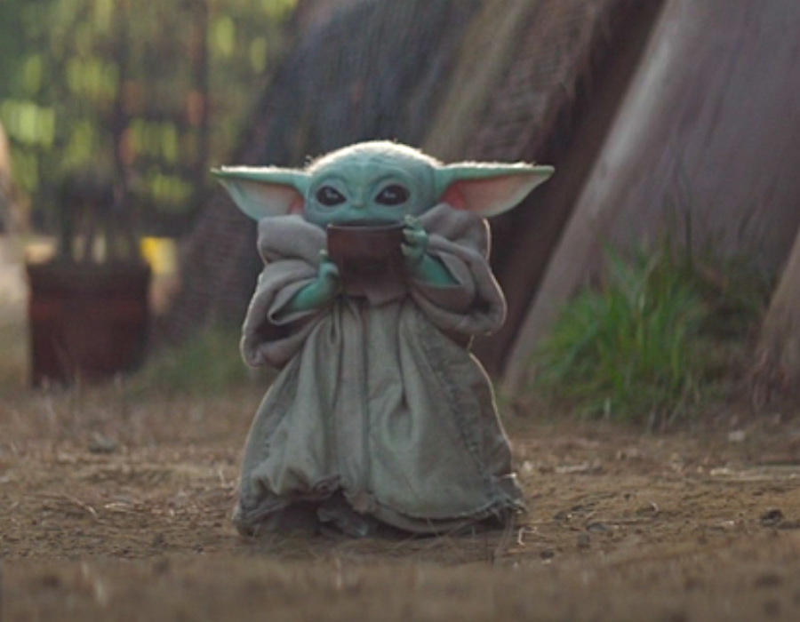 Su Cuna Flotante |:  ¿Por qué estamos tan impotentes ante Baby Yoda?  Zestradar