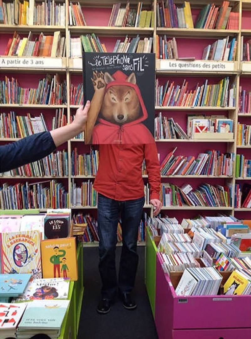 20 veces que los empleados de una librería nos sorprendieron con su extraño humor13