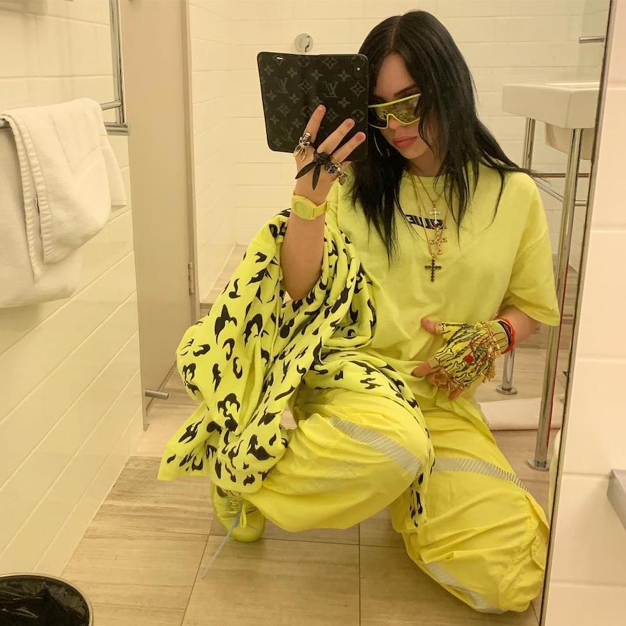 Billie Eilish |:  10 mejores selfies de celebridades de 2019 |  Zest Radar: