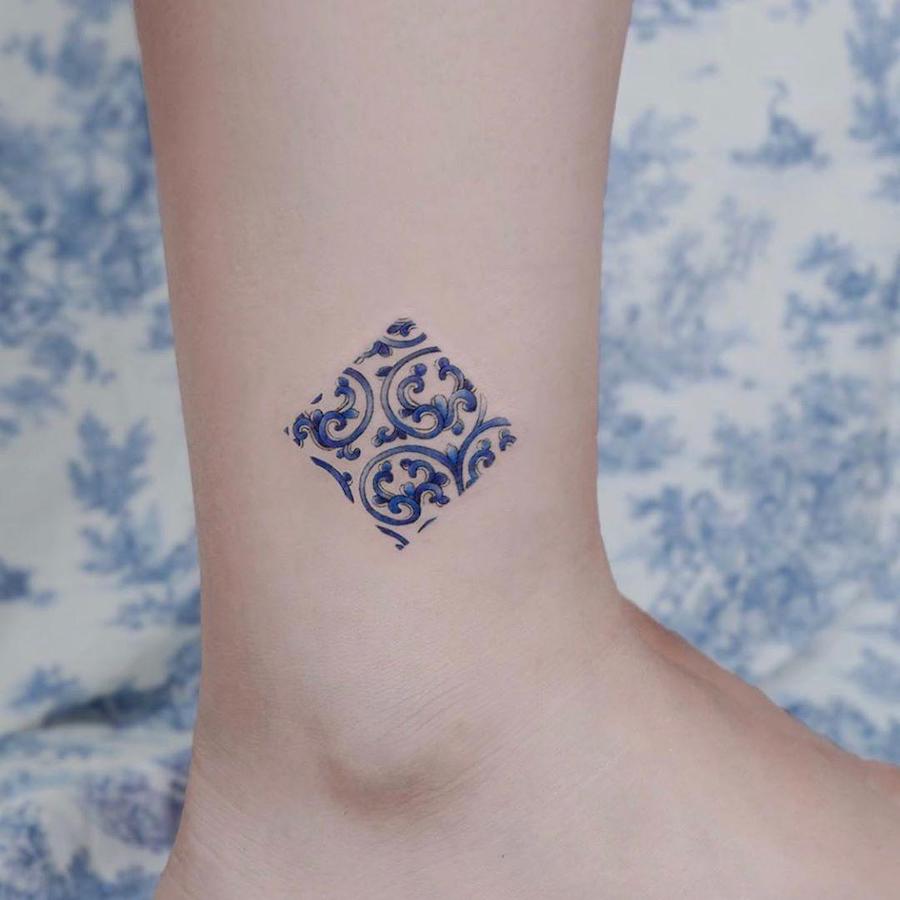 #10 |  Porcelana china, pero hazte un tatuaje.  Zestradar