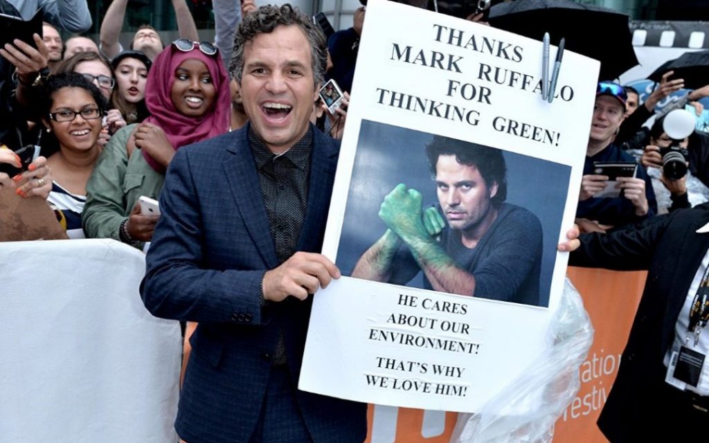 Marcos Ruffalo |:  7 actores de superhéroes son héroes de la vida real |  Zestradar