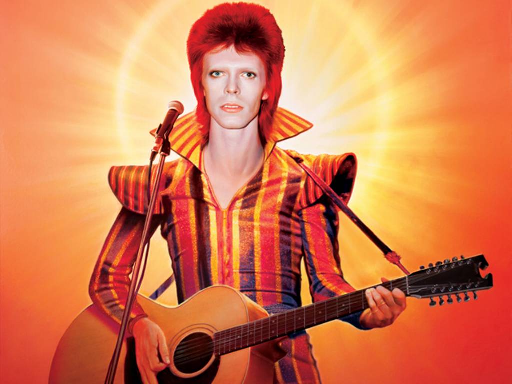 9-músicos-misteriosos-9-bowie-ziggy