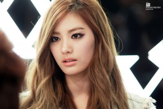 10-los-ídolos-k-pop-más hermosos-10-Nana-2