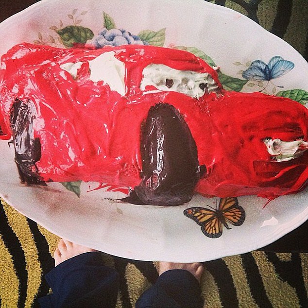 peor_disney_cake_fails_08