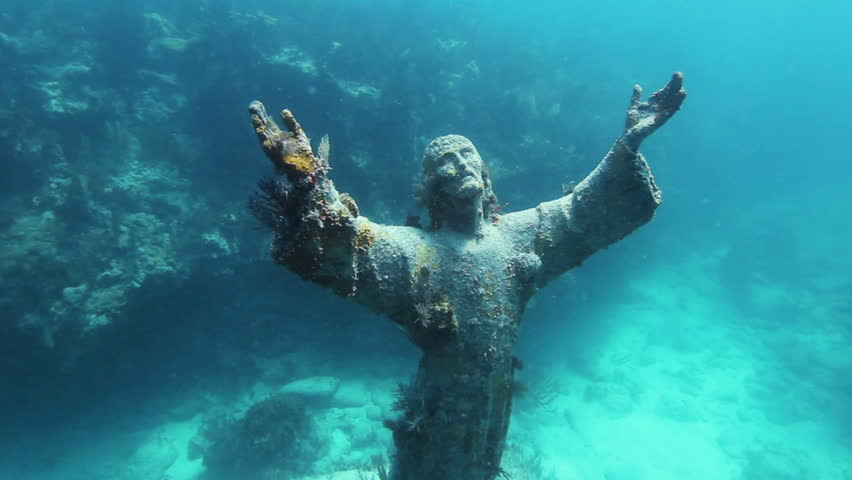 Cristo del Abismo |  15 de los lugares más extraños del mundo para visitar en 2020 |  Zest Radar: