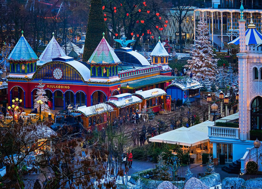 Mercado navideño de Tivoli, Copenhague, Dinamarca |  7 pueblos navideños en Europa |  Zestradar